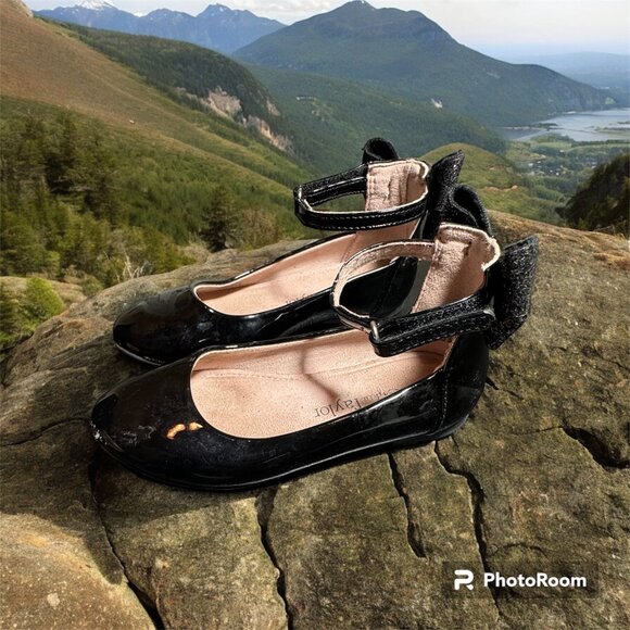 Sophia Taylor size 10 black ankle strap patent leather shoes - Picture 1 of 6